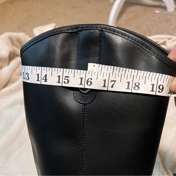 NIB Frye Marissa Medallion Inside Zip Tall Black Leather Riding Boot - Size 9 - Picture 16 of 16